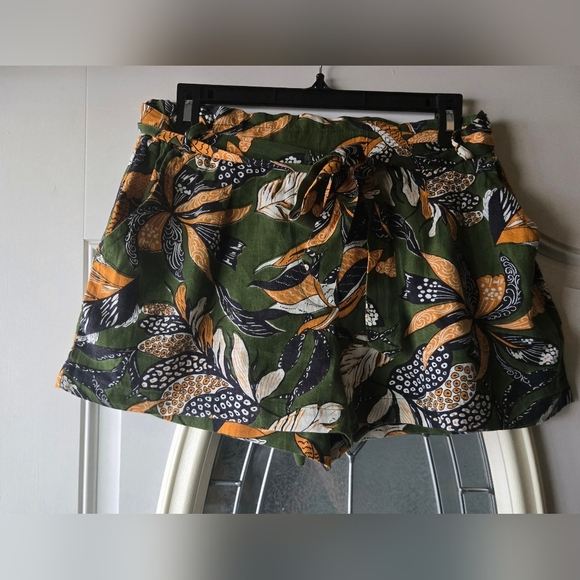 Spoon Jeans Green Floral Crop Top & Shorts Set - Picture 6 of 7